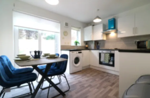 Thorn House - Coatbridge Coatbridge - Apartment in ML5 4JL, Coatbridge, North Lanarkshire, Scotland, United Kingdom - Property image 14 - VivreStays
