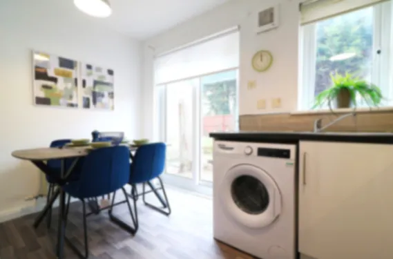 Thorn House - Coatbridge Coatbridge - Apartment in ML5 4JL, Coatbridge, North Lanarkshire, Scotland, United Kingdom - Property image 19 - VivreStays