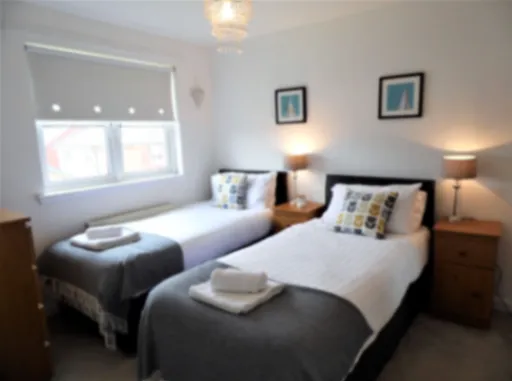 Brambling House - Carnbroe Coatbridge - Apartment (1) in ML5 4UP, Coatbridge, North Lanarkshire, Scotland, United Kingdom - Property image 8 - VivreStays