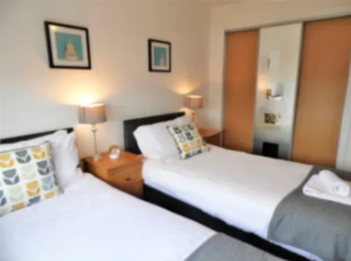 Brambling House - Carnbroe Coatbridge - Apartment (1) in ML5 4UP, Coatbridge, North Lanarkshire, Scotland, United Kingdom - Property image 10 - VivreStays