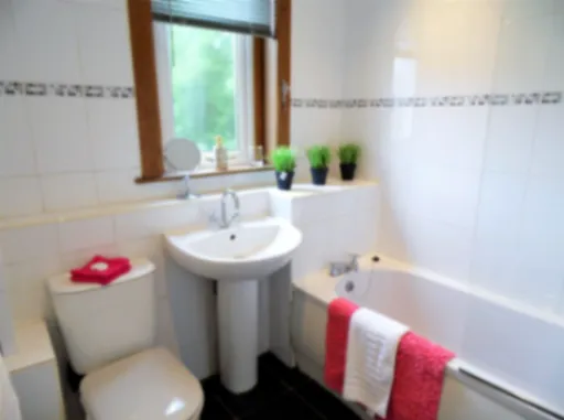 View Glen Lee - Bellshill Bellshill - Apartment in ML4 1DW, Bellshill, North Lanarkshire, Scotland, United Kingdom Glen Lee - Bellshill Bellshill - Apartment in ML4 1DW, Bellshill, North Lanarkshire, Scotland, United Kingdom - Property image 2 - VivreStays