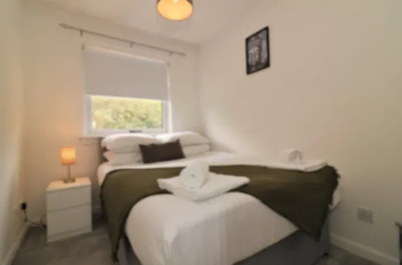 Culzean House - Carfin Newarthill - Apartment in ML1 5AS, Motherwell, North Lanarkshire, Scotland, United Kingdom - Property image 5 - VivreStays