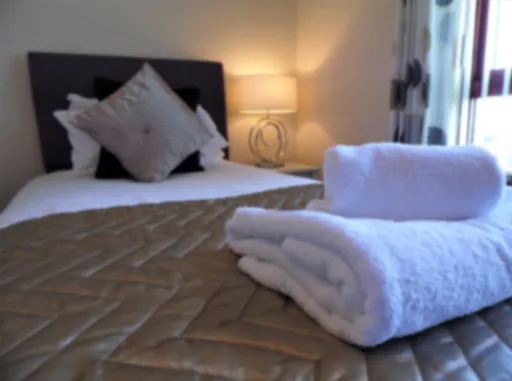 Douglas View Blantyre Blantyre - Apartment in G72 0TJ, Glasgow, South Lanarkshire, Scotland, United Kingdom - Property image 11 - VivreStays