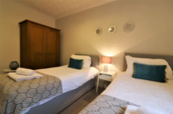 Bruce Terrace Lower - Blantyre Blantyre - Apartment in G72 9AG, Glasgow, South Lanarkshire, Scotland, United Kingdom - Property image 12 - VivreStays