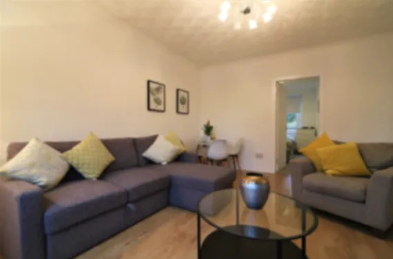 Bruce Terrace Lower - Blantyre Blantyre - Apartment in G72 9AG, Glasgow, South Lanarkshire, Scotland, United Kingdom - Property image 24 - VivreStays