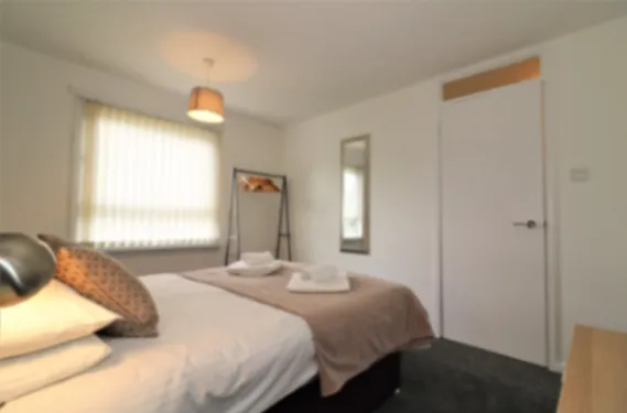 Troon House - East Kilbride East Kilbride - Apartment in G75 8TE, Glasgow, South Lanarkshire, Scotland, United Kingdom - Property image 2 - VivreStays