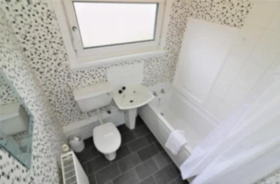 Troon House - East Kilbride East Kilbride - Apartment in G75 8TE, Glasgow, South Lanarkshire, Scotland, United Kingdom - Property image 5 - VivreStays