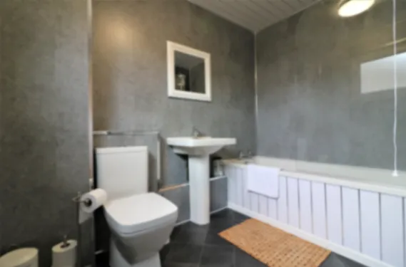 Carnoustie House - East Kilbride East Kilbride - Apartment in G75 8TE - Property image 2 - VivreStays