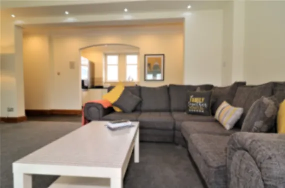 View Greenlees Clubhouse 3 bed - Cambuslang Blantyre - Apartment (1) in G72 8YN Greenlees Clubhouse 3 bed - Cambuslang Blantyre - Apartment (1) in G72 8YN - Property image 35 - VivreStays