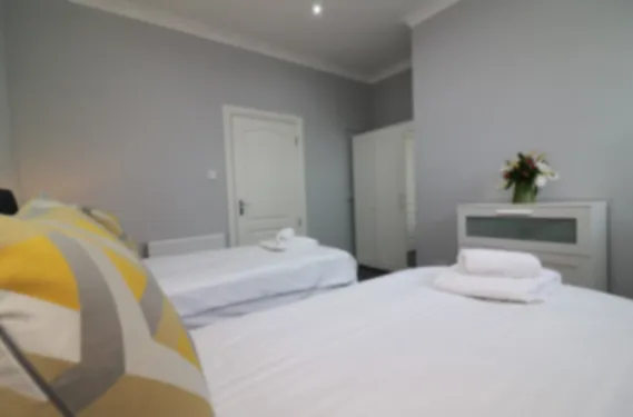 View Greenlees Clubhouse 2 bed - Cambuslang Blantyre - Apartment in G72 8YN Greenlees Clubhouse 2 bed - Cambuslang Blantyre - Apartment in G72 8YN - Property image 13 - VivreStays