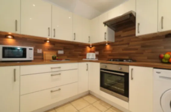 Barons Court - Paisley - Apartment in PA1 2TJ - Property image 4 - VivreStays