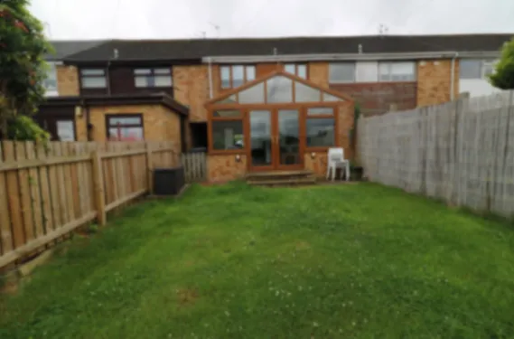 Barons Court - Paisley - Apartment in PA1 2TJ - Property image 2 - VivreStays