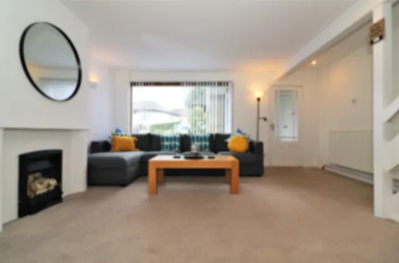 Barons Court - Paisley - Apartment in PA1 2TJ - Property image 10 - VivreStays