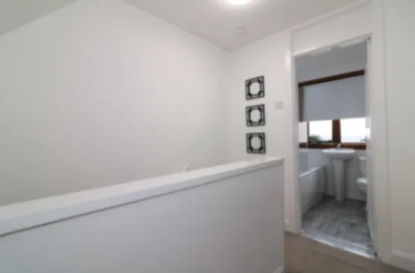 Barons Court - Paisley - Apartment in PA1 2TJ - Property image 21 - VivreStays