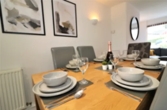 Barons Court - Paisley - Apartment in PA1 2TJ - Property image 26 - VivreStays