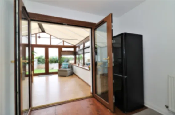 Barons Court - Paisley - Apartment in PA1 2TJ - Property image 28 - VivreStays