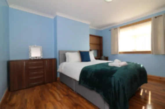 View Dumbreck House - Glasgow - Apartment in G41 5AF Dumbreck House - Glasgow - Apartment in G41 5AF - Property image 9 - VivreStays