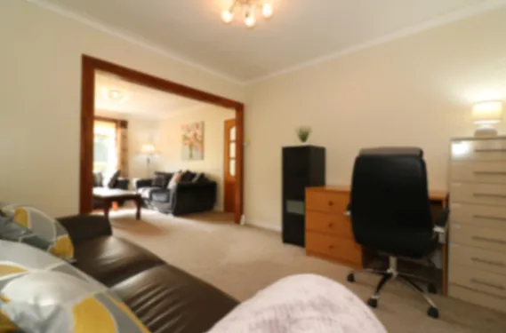 View Dumbreck House - Glasgow - Apartment in G41 5AF Dumbreck House - Glasgow - Apartment in G41 5AF - Property image 35 - VivreStays