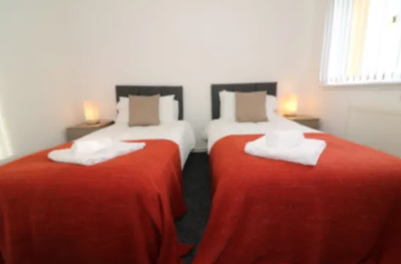 View Atholl House - Linwood - Apartment in PA3 3QZ Atholl House - Linwood - Apartment in PA3 3QZ - Property image 3 - VivreStays
