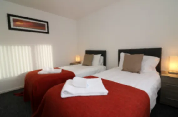 View Atholl House - Linwood - Apartment in PA3 3QZ Atholl House - Linwood - Apartment in PA3 3QZ - Property image 4 - VivreStays