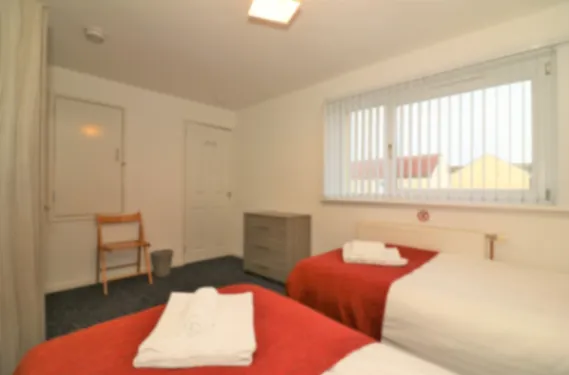 View Atholl House - Linwood - Apartment in PA3 3QZ Atholl House - Linwood - Apartment in PA3 3QZ - Property image 12 - VivreStays