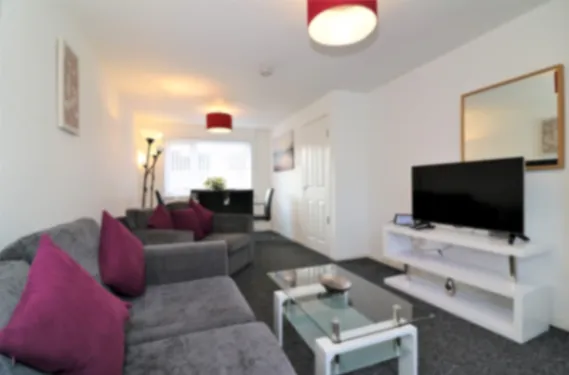 View Atholl House - Linwood - Apartment in PA3 3QZ Atholl House - Linwood - Apartment in PA3 3QZ - Property image 27 - VivreStays