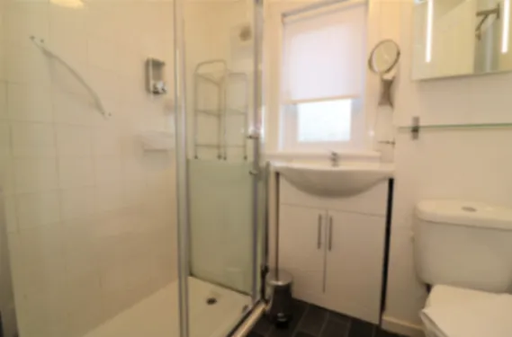 View Atholl House - Linwood - Apartment in PA3 3QZ Atholl House - Linwood - Apartment in PA3 3QZ - Property image 39 - VivreStays