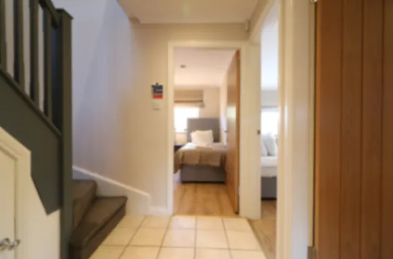 Cross House - Lanark - Apartment in ML11 9HL - Property image 33 - VivreStays