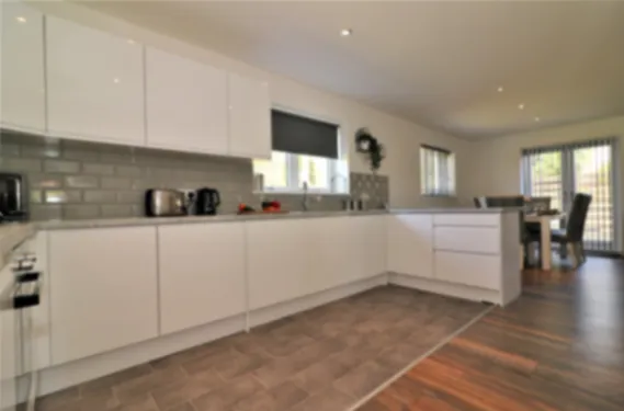 View Railway House 5 bed - Maryhill Glasgow - Apartment in G23 5LA, Glasgow, Glasgow, Scotland, United Kingdom Railway House 5 bed - Maryhill Glasgow - Apartment in G23 5LA, Glasgow, Glasgow, Scotland, United Kingdom - Property image 34 - VivreStays
