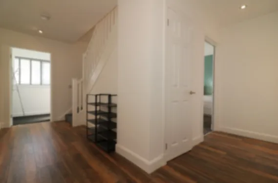 View Railway House 5 bed - Maryhill Glasgow - Apartment in G23 5LA, Glasgow, Glasgow, Scotland, United Kingdom Railway House 5 bed - Maryhill Glasgow - Apartment in G23 5LA, Glasgow, Glasgow, Scotland, United Kingdom - Property image 42 - VivreStays