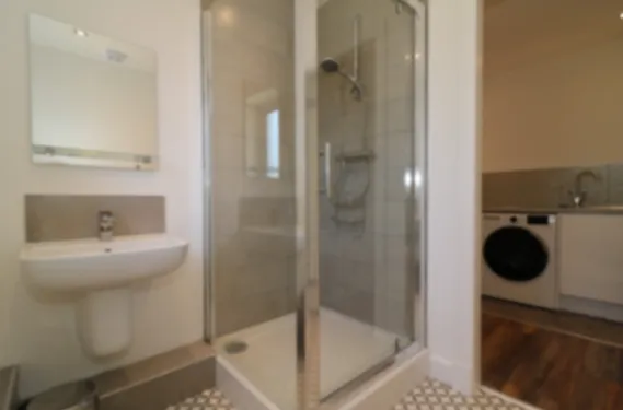 View Railway House 5 bed - Maryhill Glasgow - Apartment in G23 5LA, Glasgow, Glasgow, Scotland, United Kingdom Railway House 5 bed - Maryhill Glasgow - Apartment in G23 5LA, Glasgow, Glasgow, Scotland, United Kingdom - Property image 47 - VivreStays