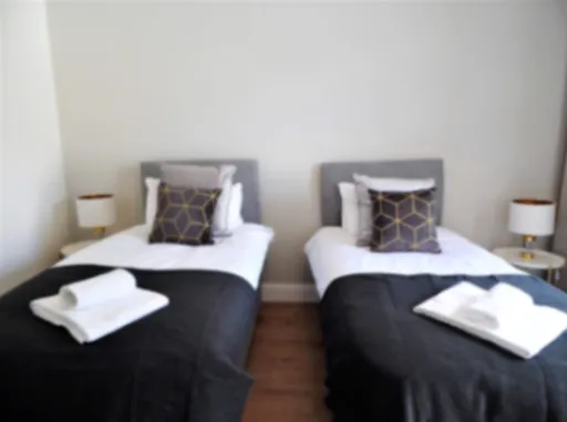 Langlands House - Glasgow Glasgow - Apartment in G51 4AN - Property image 25 - VivreStays
