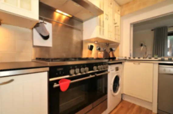 View Shield House - Govan Glasgow - Apartment in G51 4XJ, Glasgow, Glasgow, Scotland, United Kingdom Shield House - Govan Glasgow - Apartment in G51 4XJ, Glasgow, Glasgow, Scotland, United Kingdom - Property image 29 - VivreStays