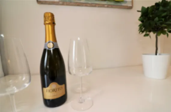 Gordon House - Glasgow - Apartment in G13 1UG, Glasgow, Glasgow, Scotland, United Kingdom - Property image 30 - VivreStays