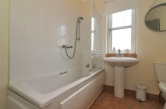 View Lincoln View - Glasgow Glasgow - Apartment in G13 2AA, Glasgow, Glasgow, Scotland, United Kingdom Lincoln View - Glasgow Glasgow - Apartment in G13 2AA, Glasgow, Glasgow, Scotland, United Kingdom - Property image 2 - VivreStays