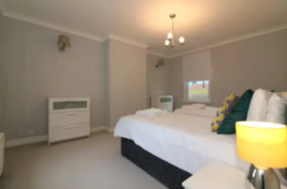 Moss View Glasgow - Apartment in G52 1HT, Glasgow, Glasgow, Scotland, United Kingdom - Property image 18 - VivreStays