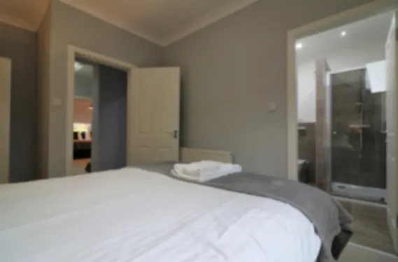 Moss View Glasgow - Apartment in G52 1HT, Glasgow, Glasgow, Scotland, United Kingdom - Property image 30 - VivreStays