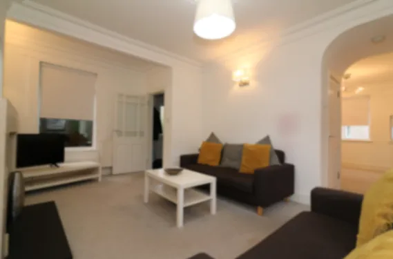 Moss View Glasgow - Apartment in G52 1HT, Glasgow, Glasgow, Scotland, United Kingdom - Property image 42 - VivreStays