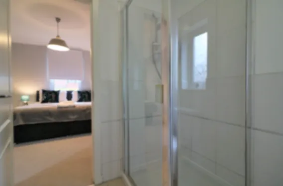 Moss View Glasgow - Apartment in G52 1HT, Glasgow, Glasgow, Scotland, United Kingdom - Property image 54 - VivreStays