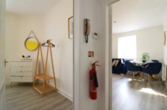 Bueno View - Greenock - Apartments in 2 Buccleuch Street, Greenock, PA15 1NY, United Kingdom - Property image 11 - VivreStays