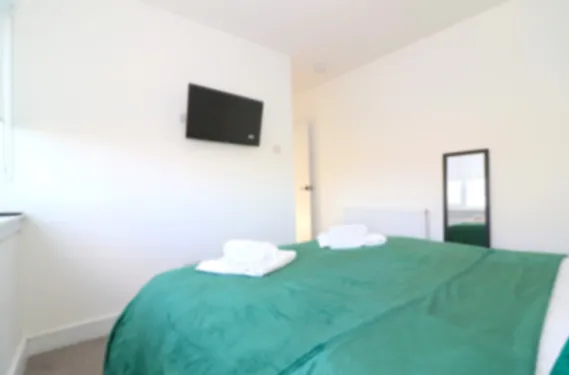 Duncan House - Wishaw - Apartments in 27 Duns Crescent, Wishaw, ML2 8SF, United Kingdom - Property image 9 - VivreStays