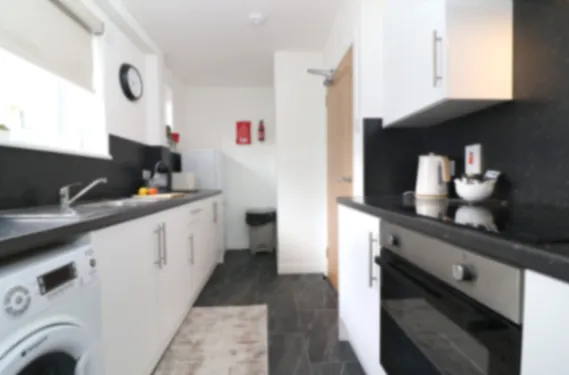 Greenfield House - Wishaw - Apartments in 2 Greenfield Crescent, Wishaw, ML2 8NZ, United Kingdom - Property image 24 - VivreStays