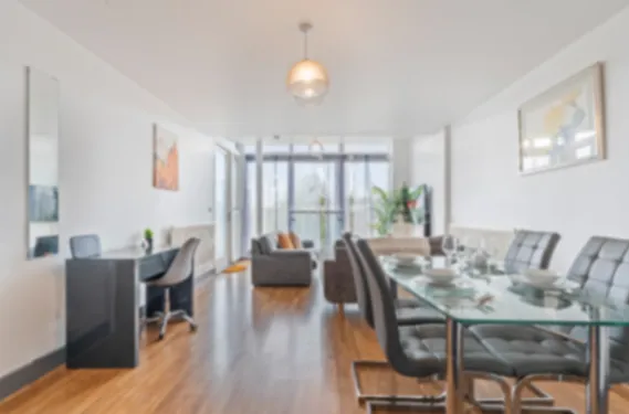 View Central 3-Bed Stay w/ Balcony & Free Parking in 52 Mason Way, Birmingham, B15 2EE, United Kingdom Central 3-Bed Stay w/ Balcony & Free Parking in 52 Mason Way, Birmingham, B15 2EE, United Kingdom - Property image 15 - VivreStays