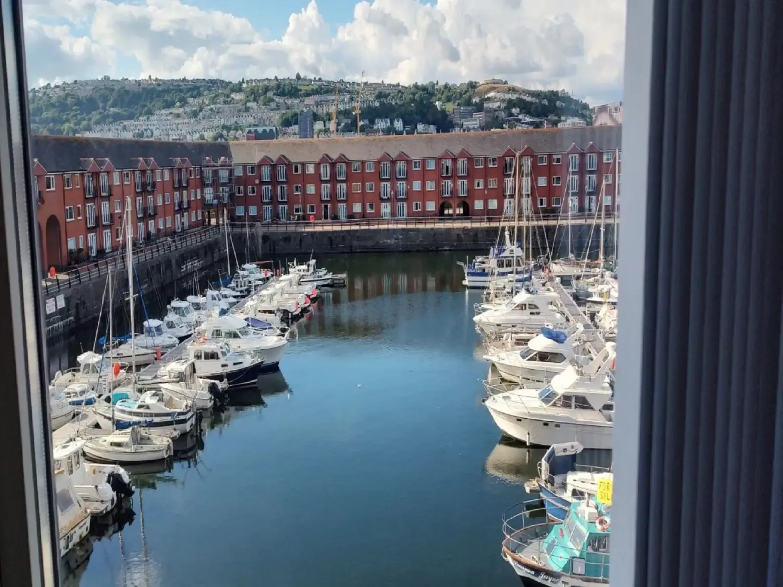 Marina View in Trawler Road, Swansea, SA1 1LB, United Kingdom - Property image 9 - VivreStays