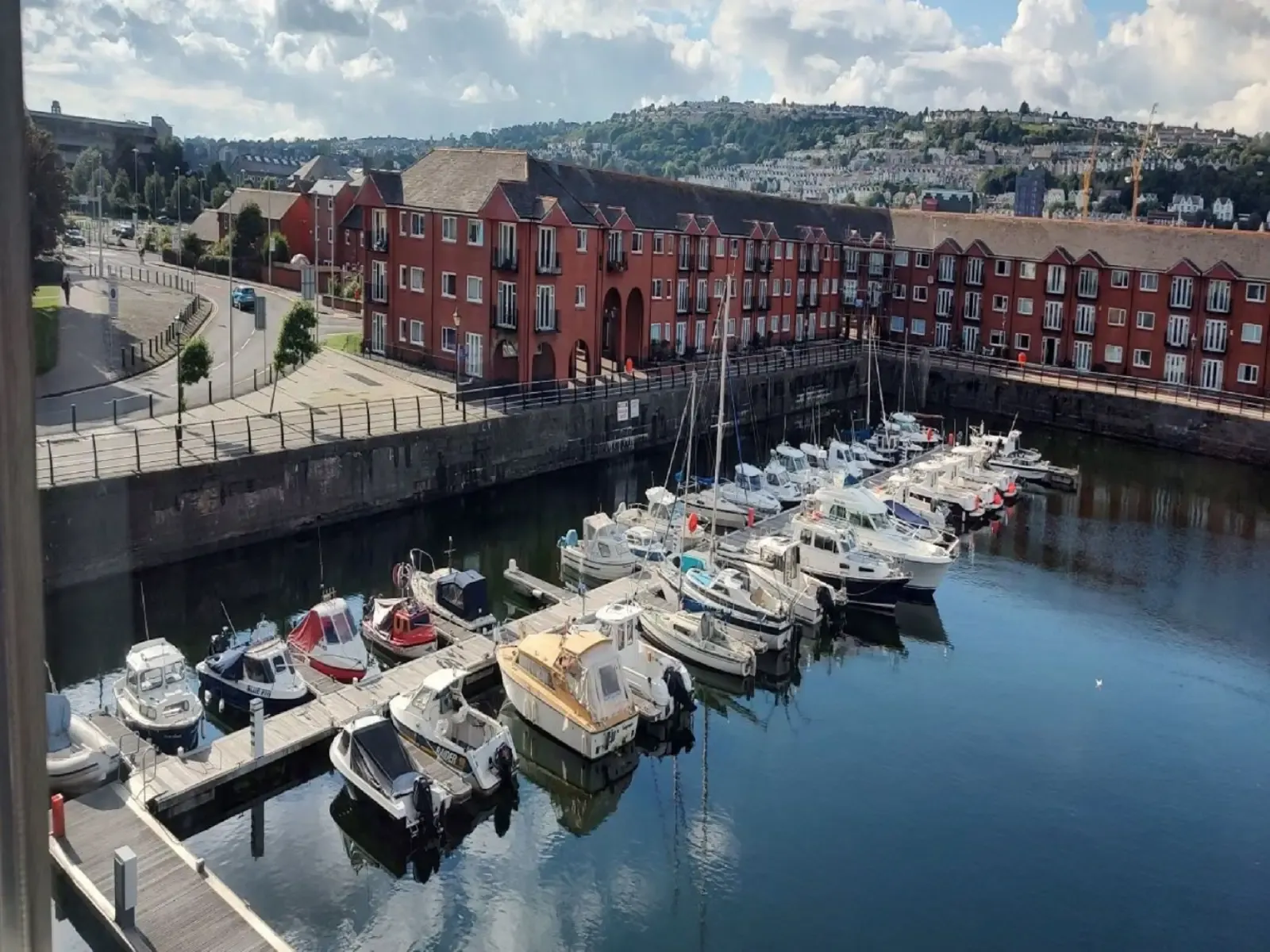 Marina View in Trawler Road, Swansea, SA1 1LB, United Kingdom - Property image 10 - VivreStays