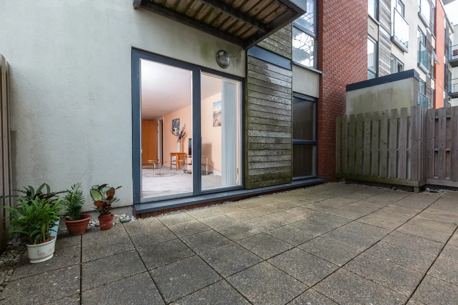 Bayview in SA1 1PL, Swansea, Swansea, Wales, United Kingdom - Property image 8 - VivreStays