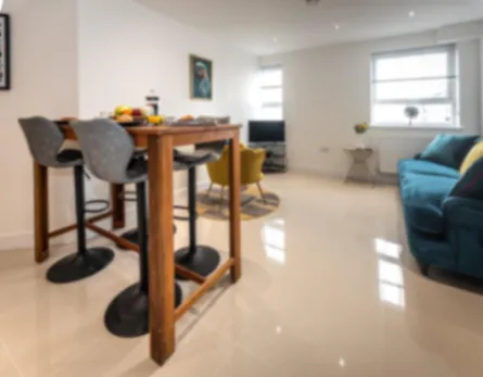 Amazing Iona- 2Bedroom Apartment in 151 Albert Road South, Southampton, SO14 3FR, United Kingdom - Property image 8 - VivreStays
