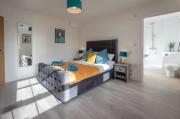 Amazing Iona- 2Bedroom Apartment in 151 Albert Road South, Southampton, SO14 3FR, United Kingdom - Property image 7 - VivreStays