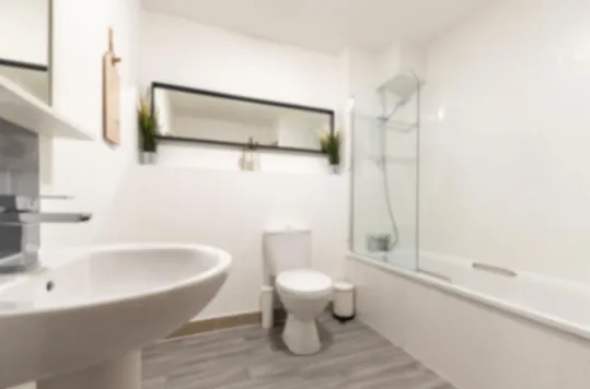 Fabulous Arcadia- 2 Bedroom Apartment in 151 Albert Road South, Southampton, SO14 3FR, United Kingdom - Property image 4 - VivreStays