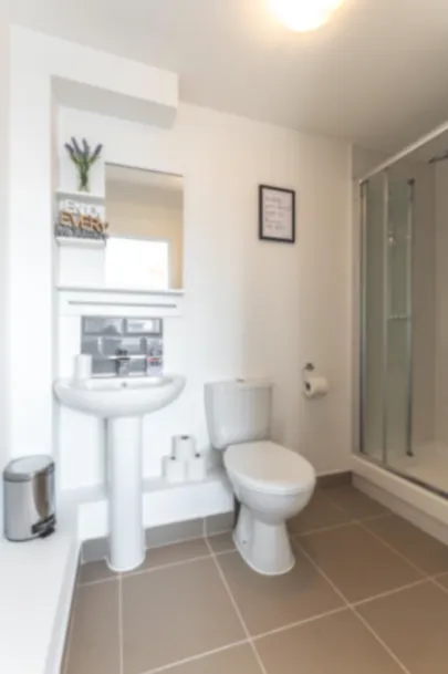 Relaxing Virtousa- 2 Bedroom Apartment in 151 Albert Road South, Southampton, SO14 3FR, United Kingdom - Property image 2 - VivreStays